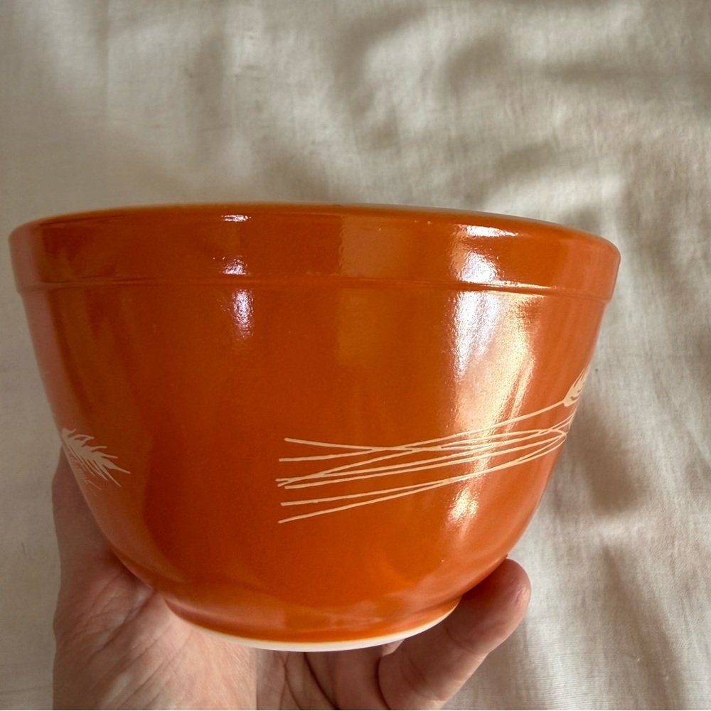 Autumn Harvest Wheat Orange Vintage Pyrex #401 750 ml Nesting Mixing Bowl - Picture 2 of 7